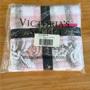 Victoria's Secret Soft Pink and Gray Scarf